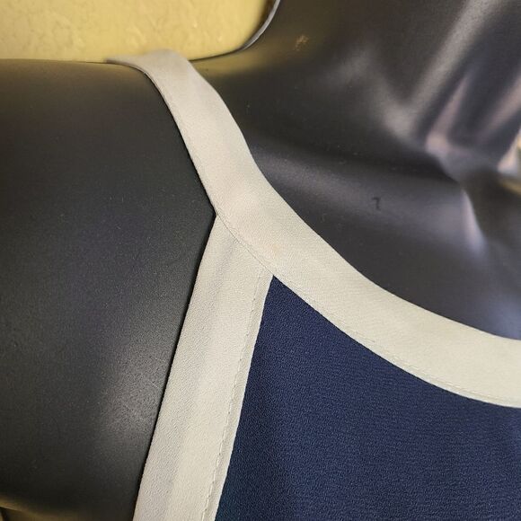 Elodie Navy Tank Top   - Picture 3 of 8